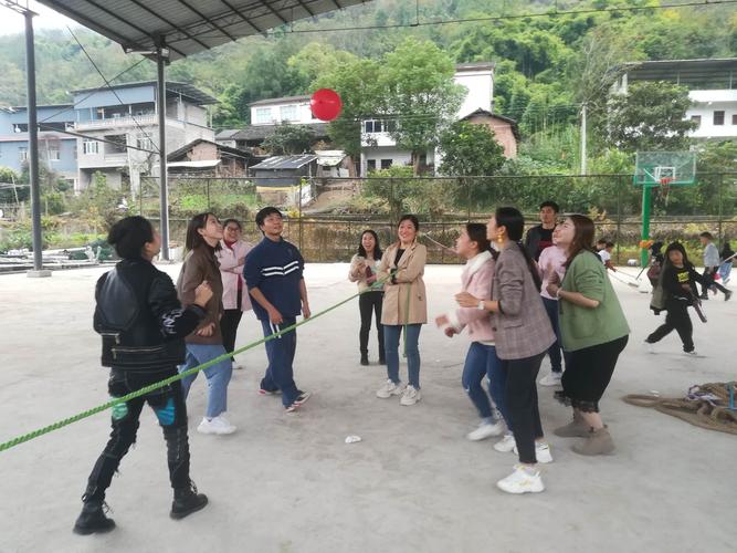 相约秋天，情溢田园——满教溢学科技的田园实践