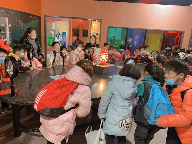 鹤立校庆月，邀你来游学——满教溢学科技之旅